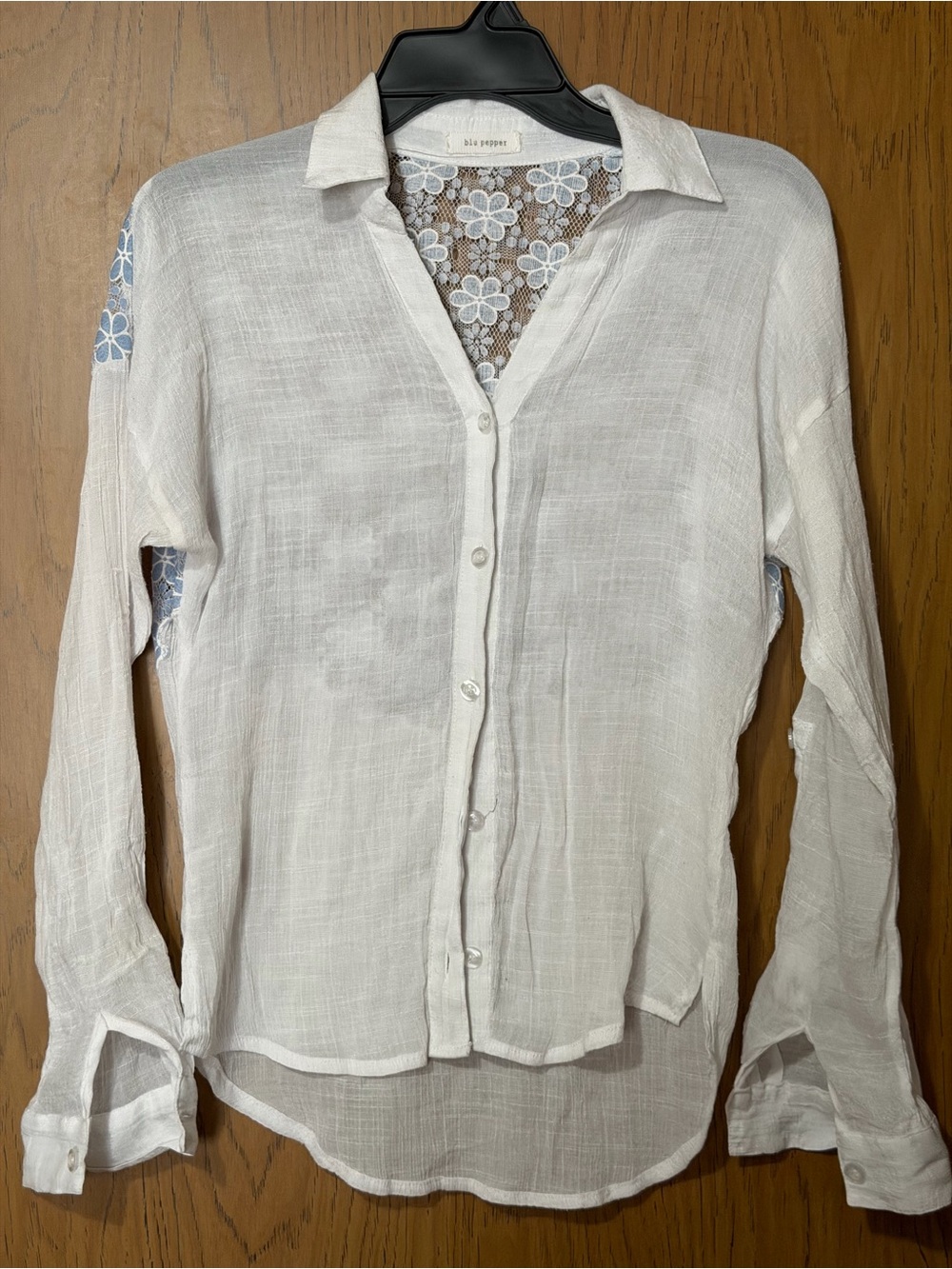 Blu Pepper White Button-Down Shirt with Floral Lace Back